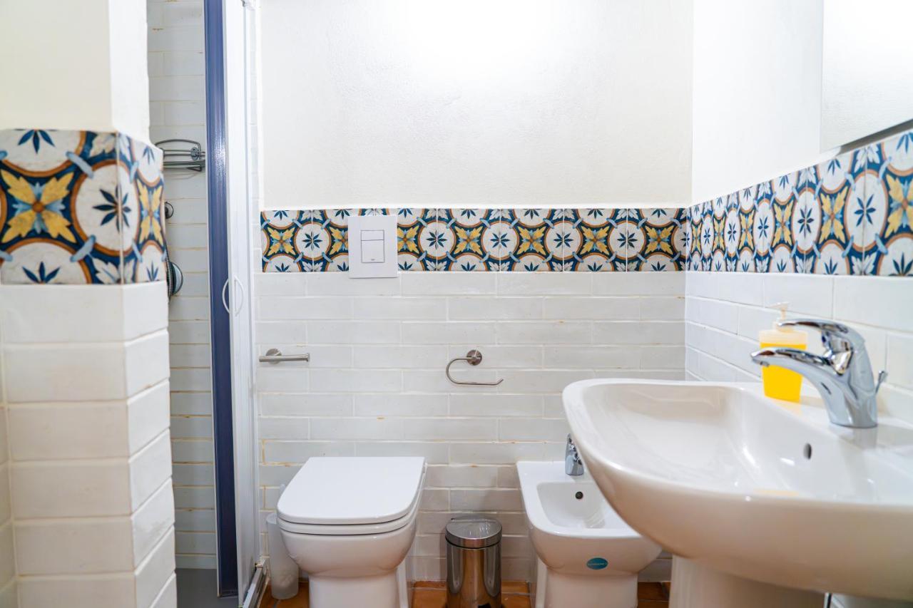 Calesi Home ปาแลร์โม ภายนอก รูปภาพ